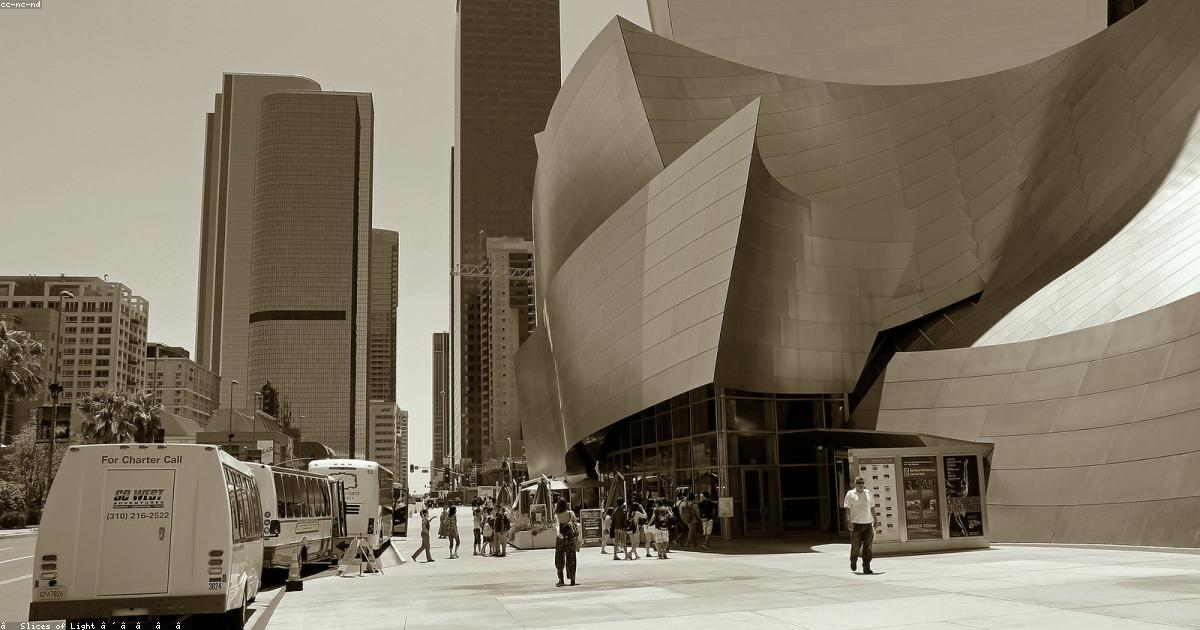 L’arte di vestire bene senza danneggiare il pianeta